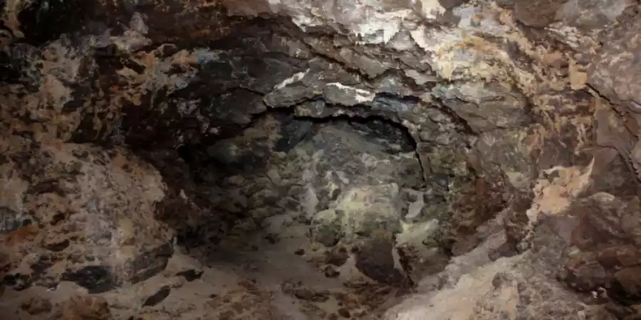 Cueva del Covón o de la Chifletera