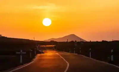 La radiación ultravioleta extrema de Lanzarote deteriora rápidamente los faros del coche